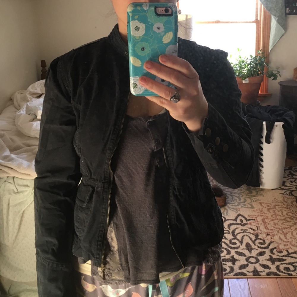 Black jacket - Picture 6 of 6